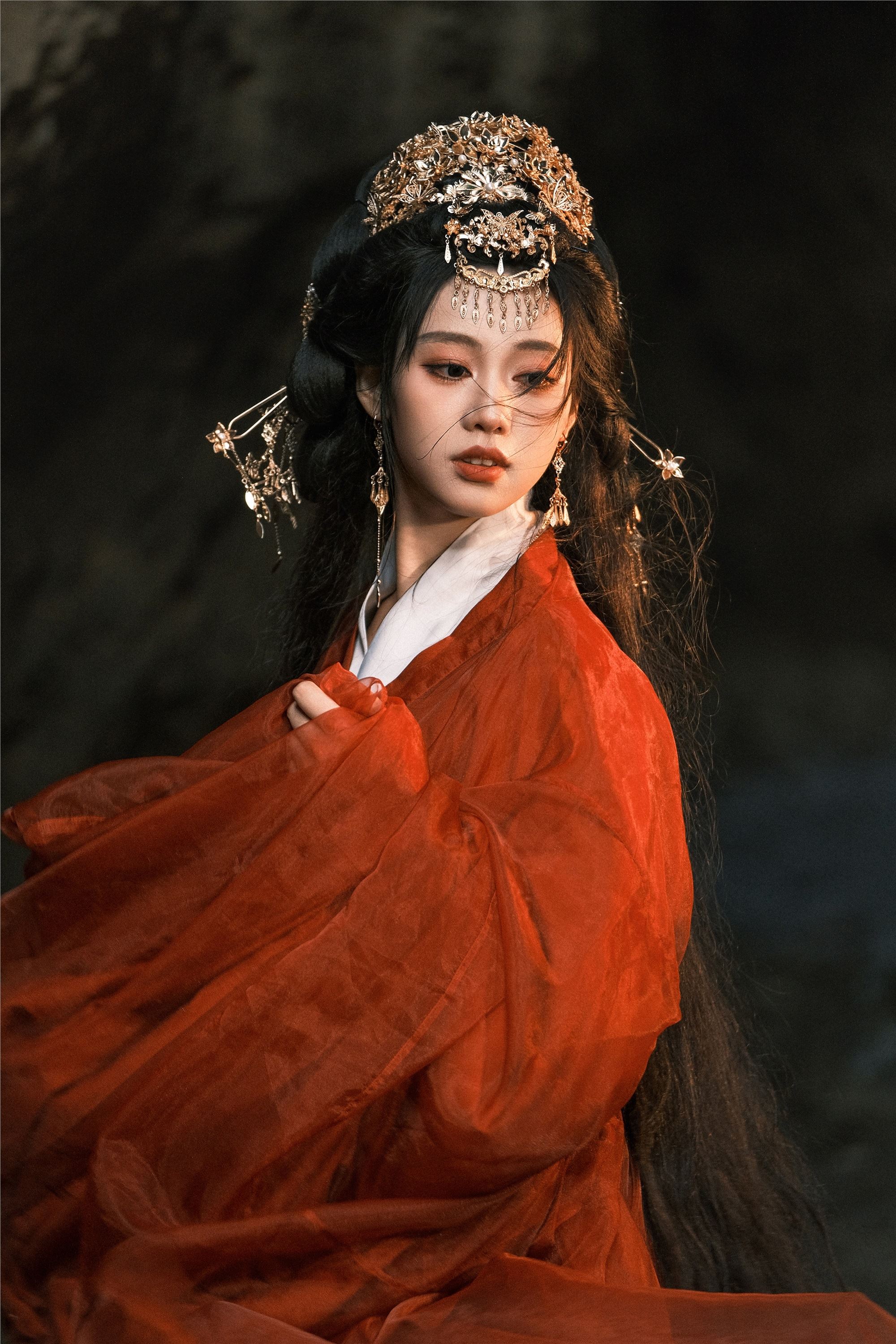 YITUYU艺图语 2025.02.02 亡国公主 七七